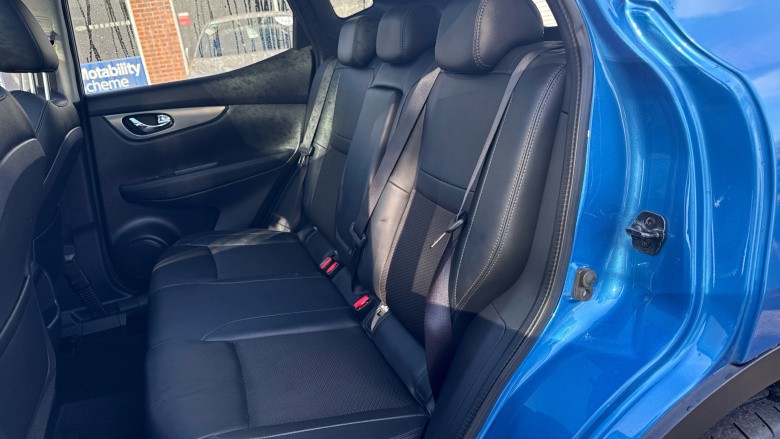 Nissan Qashqai 1.5 dCi 115 Tekna 5dr Diesel Hatchback